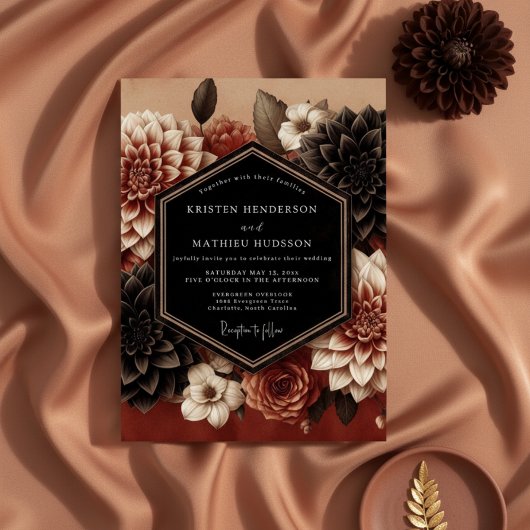 Burgundy Dahlia Bloom Wedding 招待状