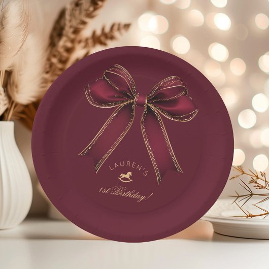 Burgundy Gold Bow Rocking Horse Luxury Birthday ペーパープレート