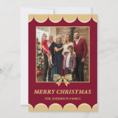 Burgundy Gold Bow Scalloped Family Christmas Photo シーズンカード (正面)