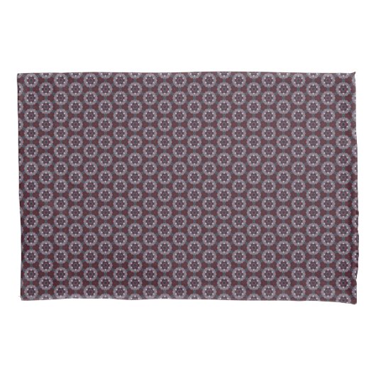 Burgundy & Gray Floral Painted Quilt 枕カバー (正面)