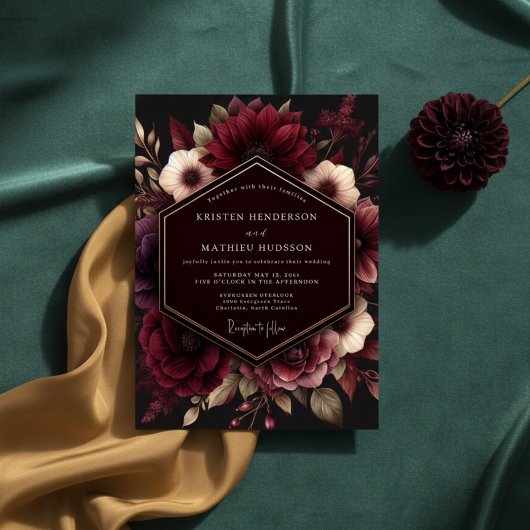 Burgundy Lush Floral Opulence Wedding 招待状