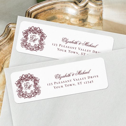 Burgundy Monogram Crest Wedding Return Address ラベル