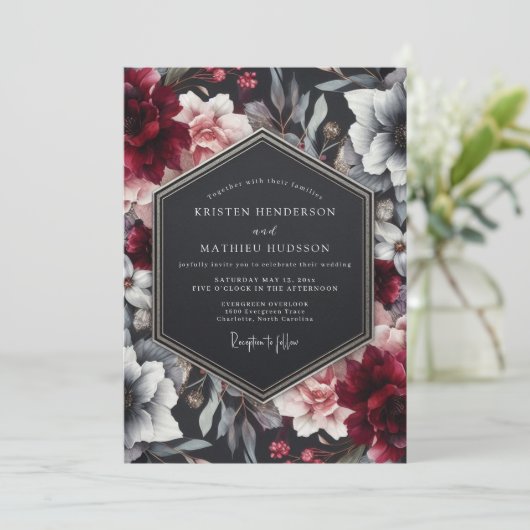 Burgundy Noir Floral Wedding 招待状 (スタンド正面)