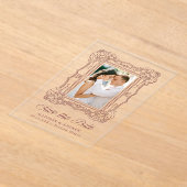 Burgundy Ornate Frame Wedding Save the Date アクリル招待状 (レイダウン)