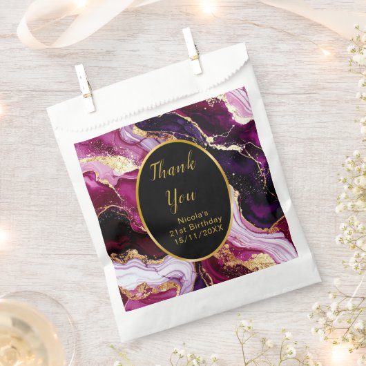 Burgundy Red and Gold Marble Agate Birthday Party フェイバーバッグ (クリップ留めされた状態)