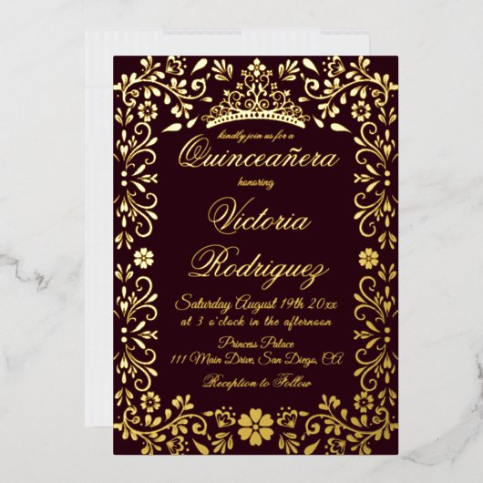 Burgundy Red and Gold Quinceañera Elegant  箔招待状 (封筒)