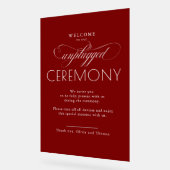 Burgundy Red Modern Script Unplugged Ceremony アクリルサイン (傾斜)