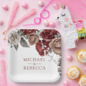 Burgundy Red Roses Floral Wedding ペーパープレート (パーティー)