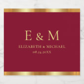 Burgundy Red Save the Date Gold Text Monogram スパークリングワインラベル (シングルラベル)
