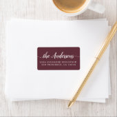 Burgundy Script Family Return Address Label ラベル (インサイチュ)