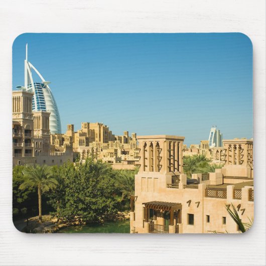 BurjのAlのアラビア人- Madinat Jumeirah マウスパッド (正面)