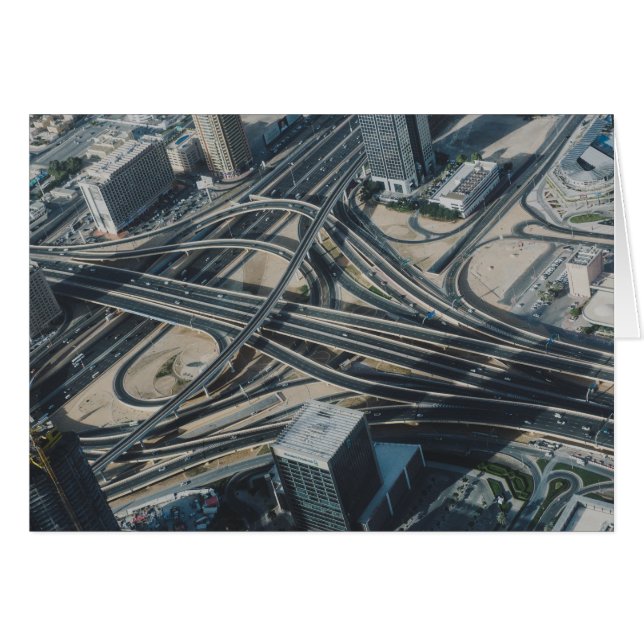 Burj Khalifaの道の眺め、ドバイ (正面横)