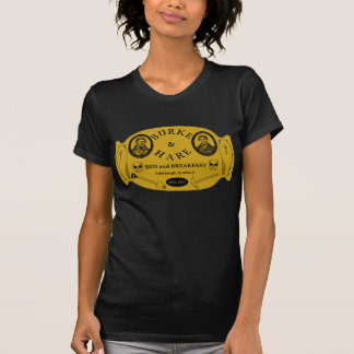 Burkeおよびノウサギのイン Tシャツ