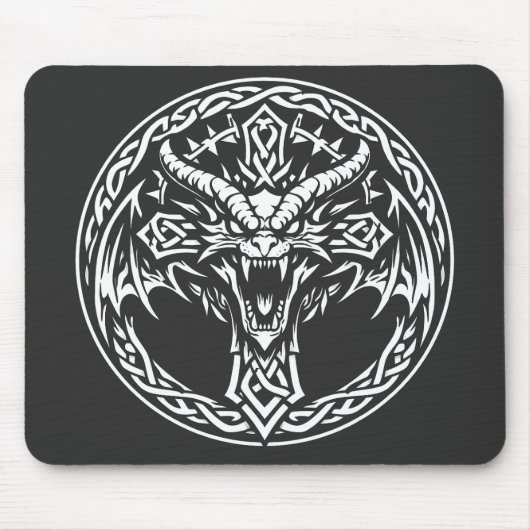 BurnsInHellによるケルトドラゴンエンブレム マウスパッド (正面)