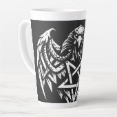 BurnsInhellによるスカルペンタグラムトライバル カフェラテマグ (左アングル)
