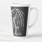 BurnsInHellによるスケルトンドラゴン カフェラテマグ (右)
