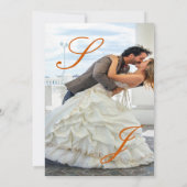 Burnt Orange Ivory Floral Monogram Photo Wedding 招待状 (裏面)