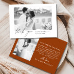 Burnt Orange Script Photoの結婚サンキューカード サンキューカード<br><div class="desc">この表現燃焼オレンジの台本の写真のサンキューカードを使用して暖かさとスタイルに感謝結婚の気持ち。豊かな燃え尽きたオレンジ色の背景、流れるスクリプトのタイポグラフィお気に入りの、写真の宇宙を備え結婚、秋の結婚式、ボホテーマ、素朴なお祝いに最適。自分の名前と心のこもったメッセージでパーソナライズして、意味のある形見を作成する。お客様の特別な日を垣間見る感謝していと、共有への美しい方法である。</div>