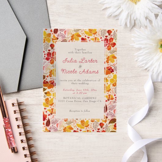 Burnt Orange Tropical Hibiscus Florals Wedding ベラム紙招待状 (ウェディング)