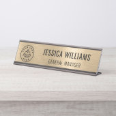 Business Logo Employee Elegant Faux Brushed Gold デスクネームプレート (正面)