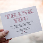 BUSINESS THANK エレガント YOU PINK SWIRLロゴ エンクロージャーカード<br><div class="desc">お客スリップまたは滑ること様の注文にこれらのタイポグラフィカードを送信し、特別な特別なTHANK YOUメッセージとスタイルとプロフェッショナルの印象と独特に見えるモダン。このデザインエレガントはPINK「あなた飾」のメッセージADORNED SWIRLSを名とピンクの背景に文字を付けてADORNED MESSAGE WITH BUSINESS NAMEとADORED PINK BACKGROUNDを特集。2つのソーシャルメディアアイコンとユーザー名のフィールドを含む。背面にロゴまたはqrcodeを追加する宇宙がある。その他の色を使用できるご希望の色はcitronelladesign@gmail.comま書でご覧ください</div>