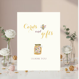 Butter Yellow She Found Her Honey Bee Bridal Party 台座サイン