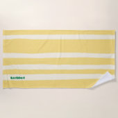 Butter Yellow Striped Chic Personalized Summer ビーチタオル (正面)
