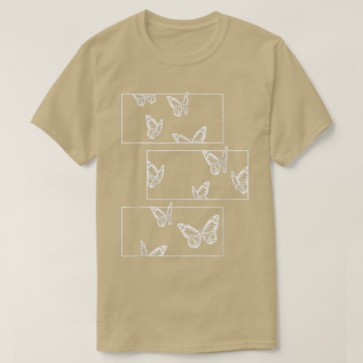 Butterfly Grunge Fairycore Aesthetic Goth Tシャツ (デザイン正面)