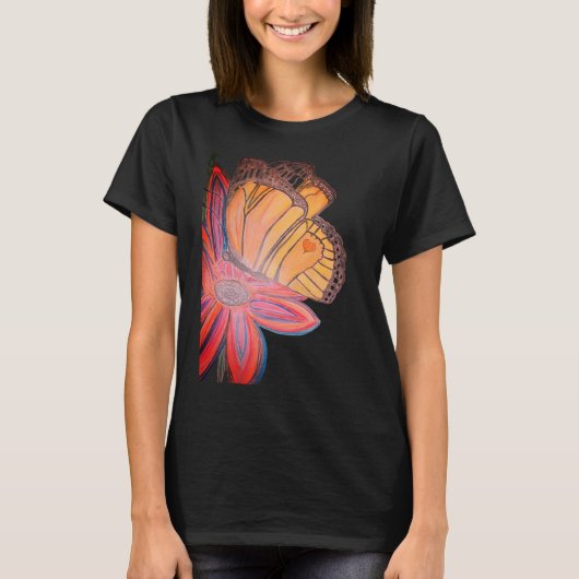 Butterfly landing on flower beautiful tシャツ (正面)