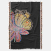 Butterfly landing on flower Throw Blanket スローブランケット (正面縦)