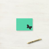 Butterfly on Green Post Itメモ ポストイット (デスク上)