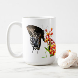 Butterfly on Milkweed開花、White コーヒーマグカップ