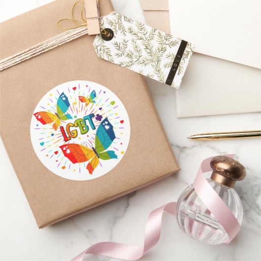 Butterfly Pride Love is Love LGBT Awareness ラウンドシール (ギフト)