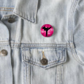 Buttonピンクの稲妻の女性 缶バッジ (インサイチュ)