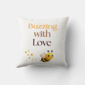 Buzzing with love クッション (裏面)