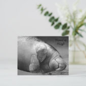 BW0196「ハグが必要か？」 ポストカード (スタンド正面)