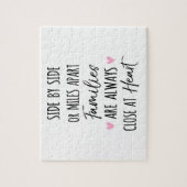 By Side or Miles Apartファミリがハートに近い ジグソーパズル (縦)