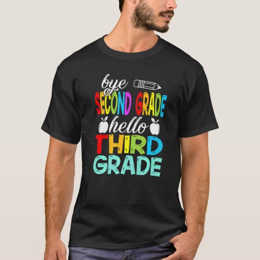 Bye 2年生こんにちは3年生ここ来I Tシャツ (正面)