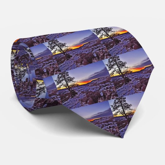 Byrce渓谷の日の出の朝の冬 ネクタイ (ロール)