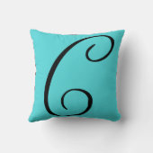 Cの最初の枕-水の背景の手紙C クッション (裏面)