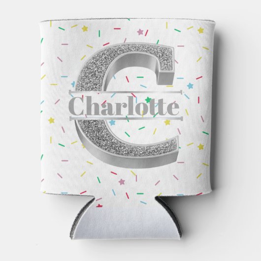Cイニシャルパーソナライズされたシルバーモノグラムあなたの名前 缶クーラー (正面)