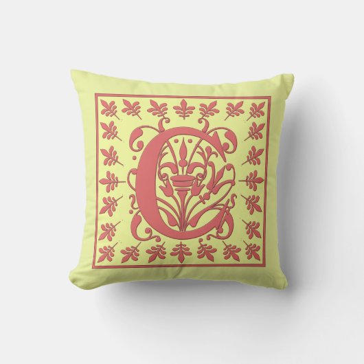 Cイニシャル枕 – 黄色の背景のピンクC クッション (正面)
