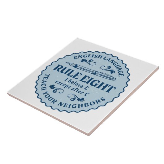 C規則の後を除いてEの前におもしろい タイル (側面)