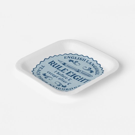 C規則の後を除いてEの前におもしろい ペーパープレート (傾斜あり)