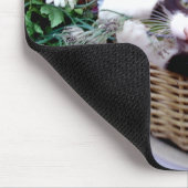 C.かごの子猫 マウスパッド (コーナー)