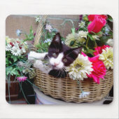 C.かごの子猫 マウスパッド (正面)