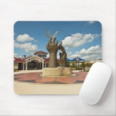 C.飛行機の彫刻を撮る マウスパッド (マウス)