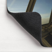 C-130ヘラクレスパイロットが地平線を走査する マウスパッド (コーナー)