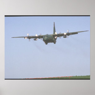 C-130ヘラクレス接近_軍隊航空機 ポスター
