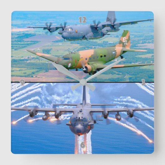 C-130ヘラクレス銃撃戦 スクエア壁時計 (正面)